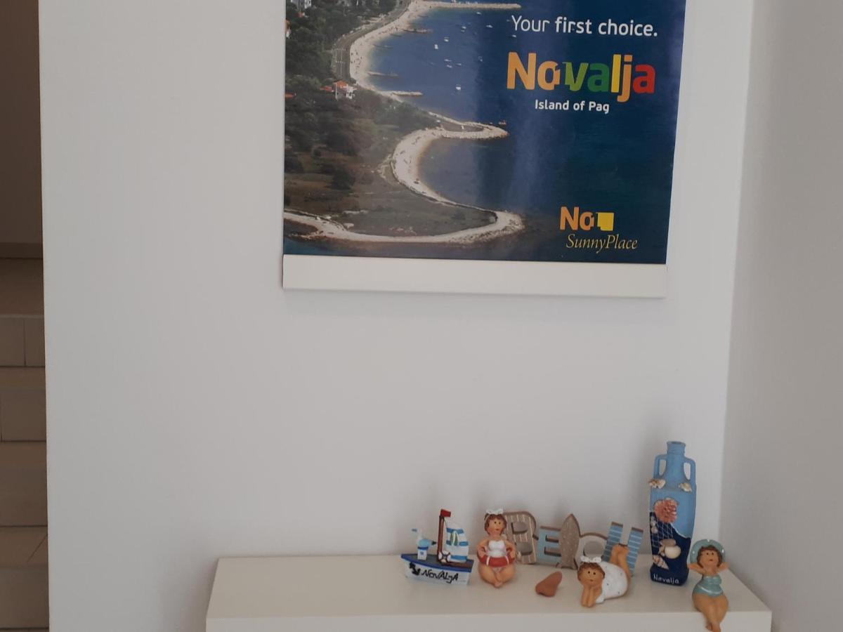 Agata Apartments Novalja Bagian luar foto
