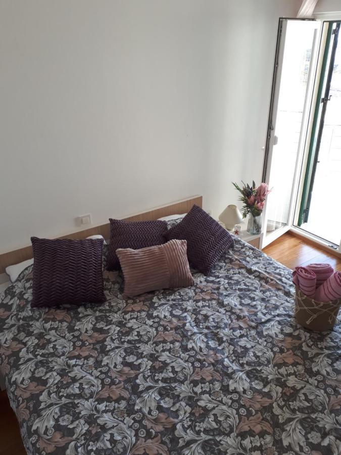 Agata Apartments Novalja Bagian luar foto