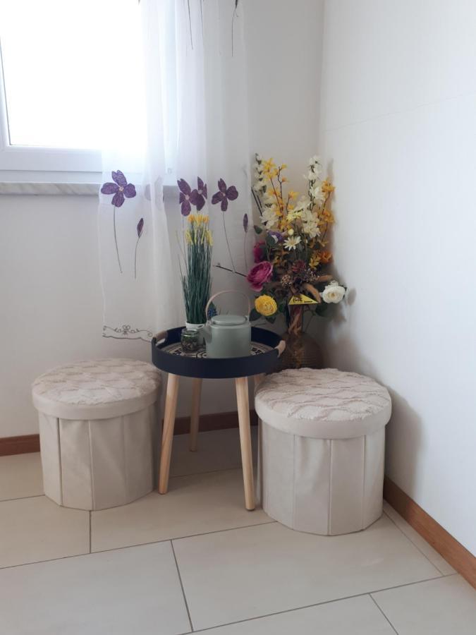 Agata Apartments Novalja Bagian luar foto