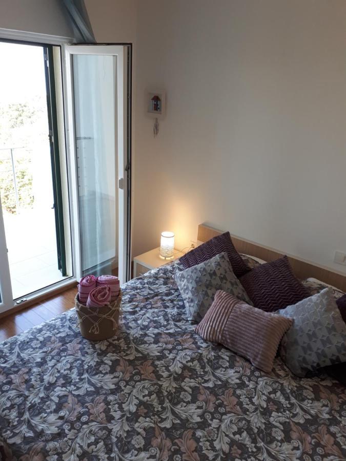 Agata Apartments Novalja Bagian luar foto